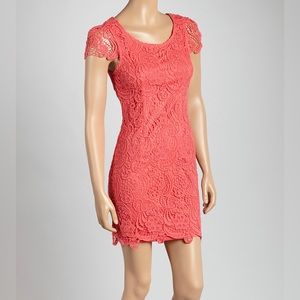 Love Point Coral Floral Crochet Cap-Sleeve Dress - size L - NWT